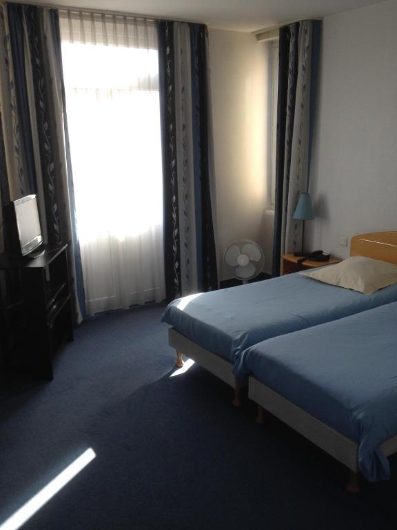 Amadeus Hotel 사르게민즈 객실 사진